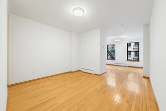 100 St Marks Pl in New York, NY - Building Photo - Building Photo