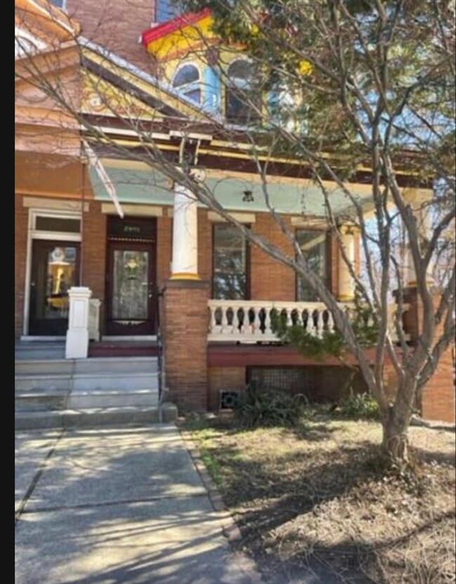 property at 2801 N Calvert St