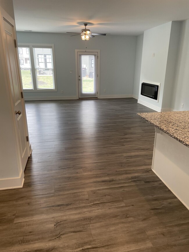 120 English Commons Dr in Lynchburg, VA - Building Photo - Building Photo