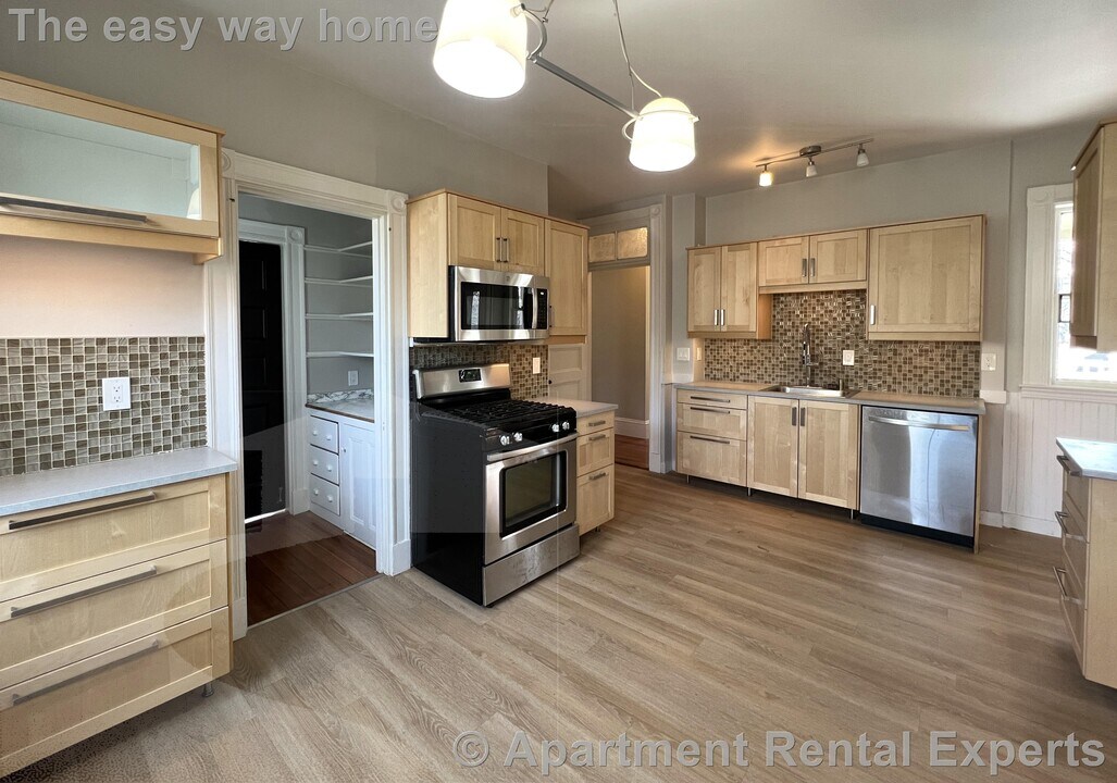 107 Oxford St in Cambridge, MA - Building Photo