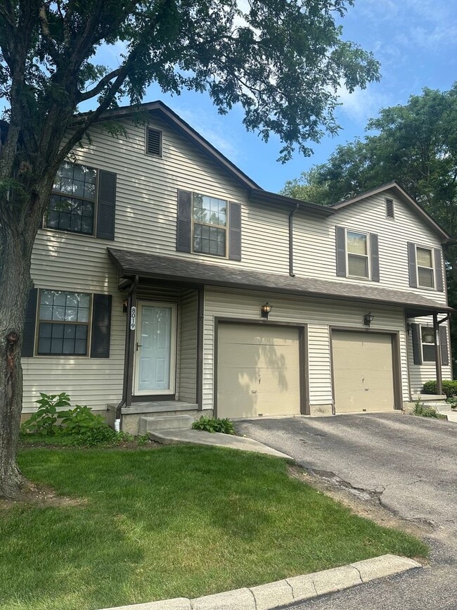 property at 8019 Worthington Lake Dr