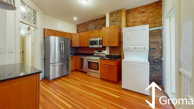 3 Mark St, Unit 1 in Boston, MA - Foto de edificio - Building Photo