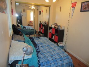 1330 Vermont St in Lawrence, KS - Building Photo - Building Photo