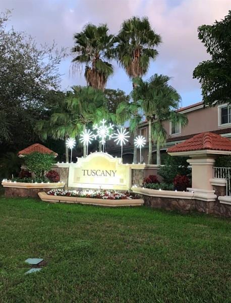 property at 8222 SW 29th St