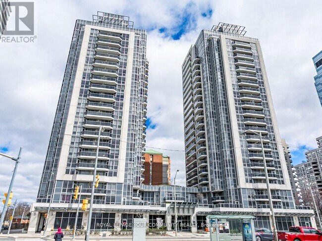 5793-5793 Yonge St in Toronto, ON - Building Photo - Building Photo