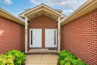 564 Rose Cottage Cir in Gallatin, TN - Building Photo - Building Photo
