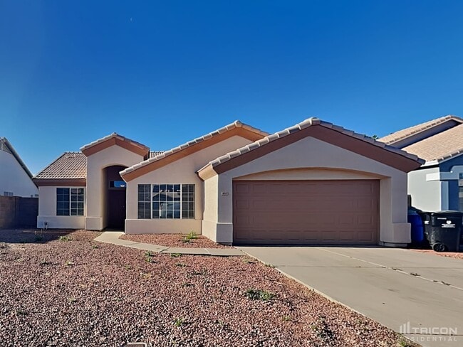 8517 W Lewis Ave in Phoenix, AZ - Building Photo - Building Photo