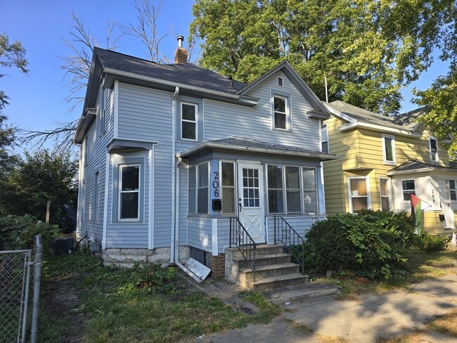 property at 206 Baltimore St
