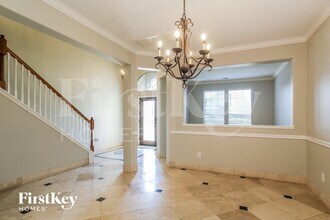 5019 Wimberly Ln in Cove, TX - Foto de edificio - Building Photo