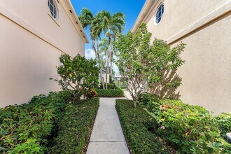 2109 Tarpon Lake Way in West Palm Beach, FL - Building Photo - Building Photo