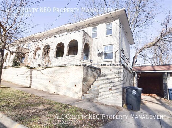 property at 553 Fairfield Ave