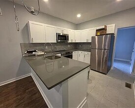 2605 Manton St in Philadelphia, PA - Building Photo - Building Photo