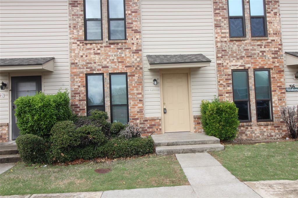 1901 E Lindsey St in Norman, OK - Building Photo