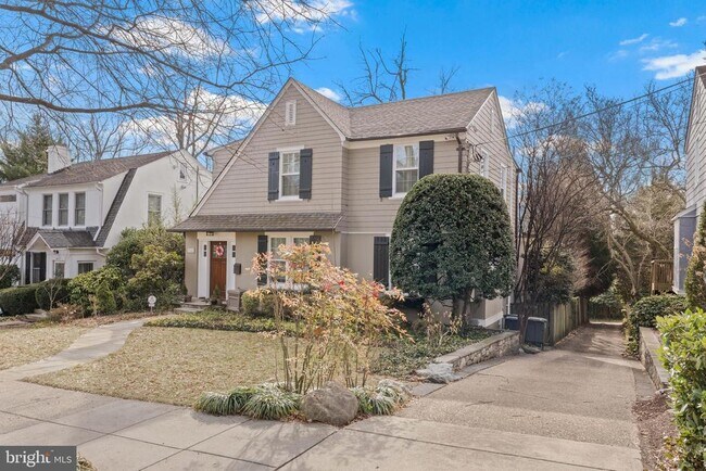 4414 Lowell St NW in Washington, DC - Building Photo - Building Photo