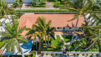 11 Tropical Dr, Unit 2 in Ocean Ridge, FL - Building Photo - Building Photo