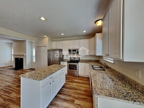 524 Corbel Dr in Marysville, OH - Building Photo - Building Photo