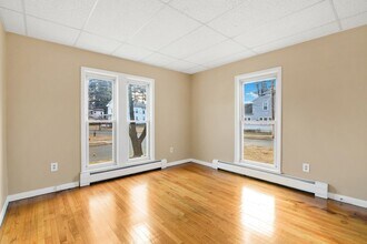 15 Myrtle Ave in Westfield, MA - Building Photo - Building Photo