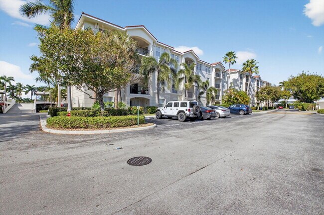 3421 Tuscany Way in Boynton Beach, FL - Building Photo - Building Photo