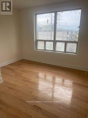 220 Bloor St W in Oshawa, ON - Building Photo - Building Photo