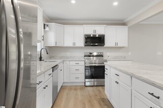 267 Catherine Ln in Seneca, SC - Building Photo - Building Photo