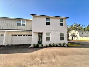 2220 S Bumby Ave in Orlando, FL - Building Photo - Building Photo