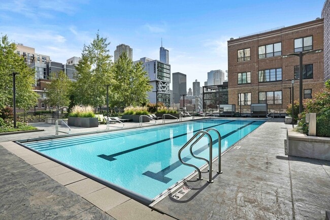 property at 179 W Superior St