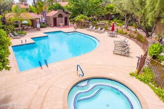5122 E Shea Blvd, Unit Milano Terrace in Scottsdale, AZ - Building Photo - Building Photo