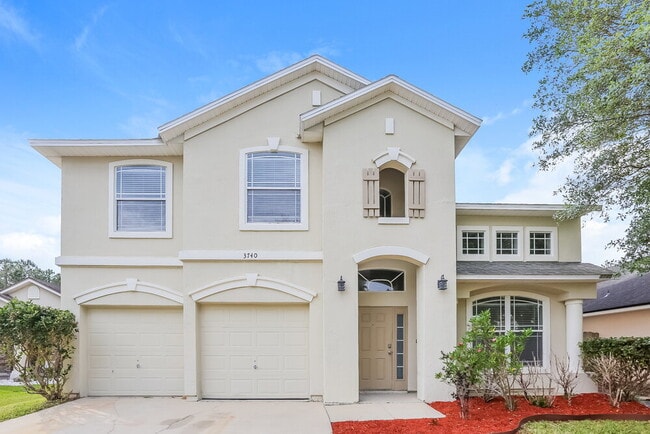 property at 3740 Briar Ln