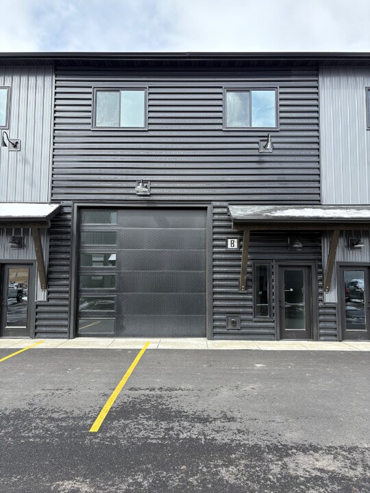 205 Fletching Way in Belgrade, MT - Building Photo