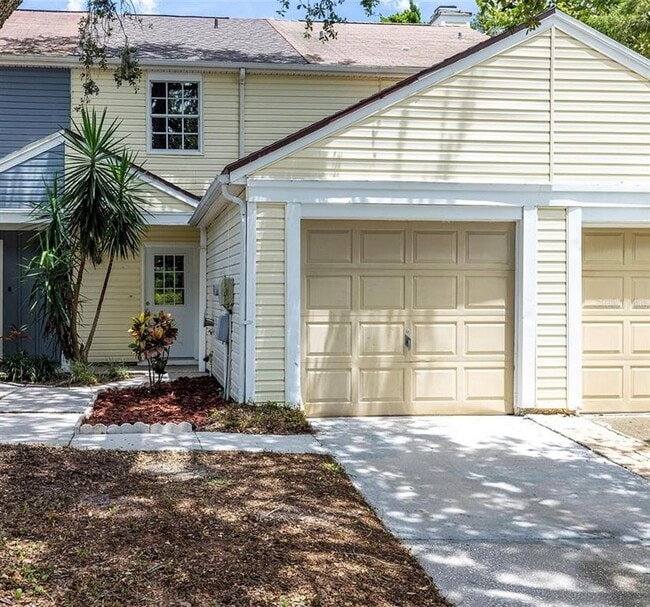 property at 6211 Oak Cluster Cir