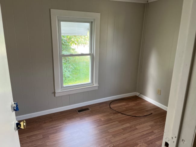 property at 846 Midkiff Dr