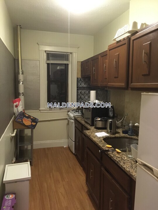 17-19 Washington St. in Malden, MA - Building Photo