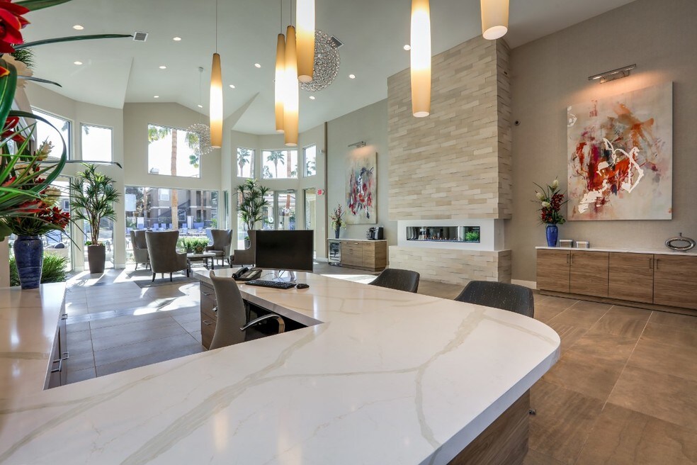 Manhattan Apts Las Vegas
