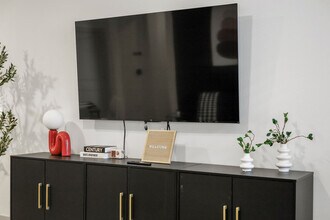 13701 Montfort Dr in Dallas, TX - Building Photo - Building Photo