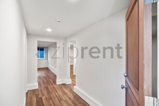 6000 Bayview Ave in Richmond, CA - Building Photo - Building Photo