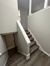 1800 SE Abbey St in Blue Springs, MO - Building Photo - Building Photo