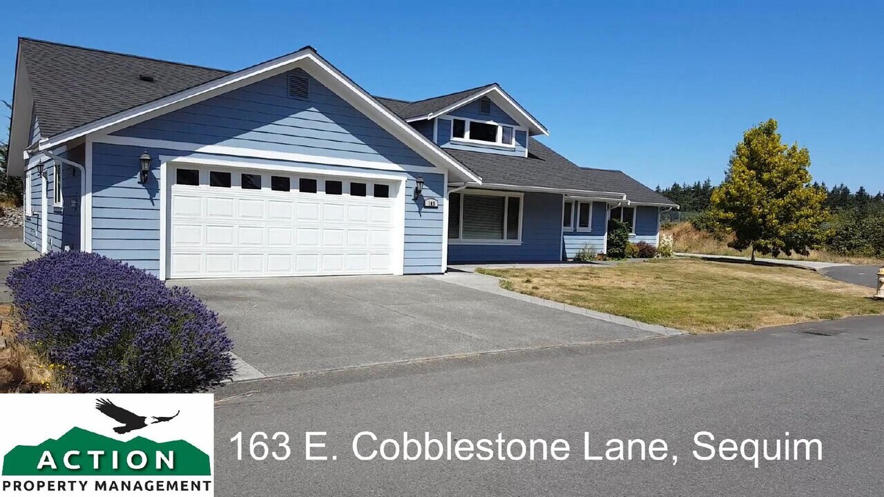 163 E Cobblestone Ln in Sequim, WA - Building Photo