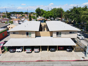 2581 Tweedy Blvd in South Gate, CA - Building Photo - Building Photo