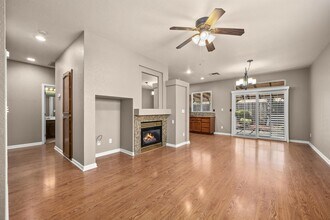 8270 Rendham Way in Sacramento, CA - Building Photo - Building Photo