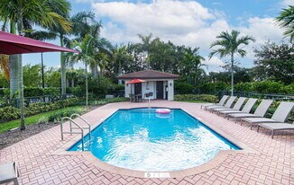 14426 Emerald Pl Wy in Delray Beach, FL - Building Photo