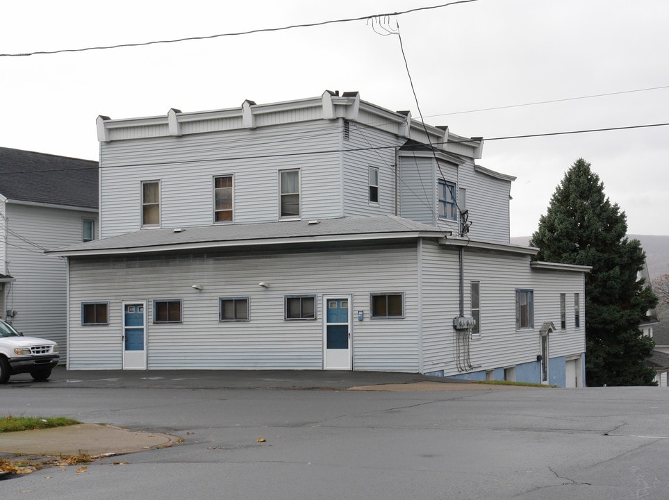 502 S Webster Ave in Scranton, PA - Foto de edificio