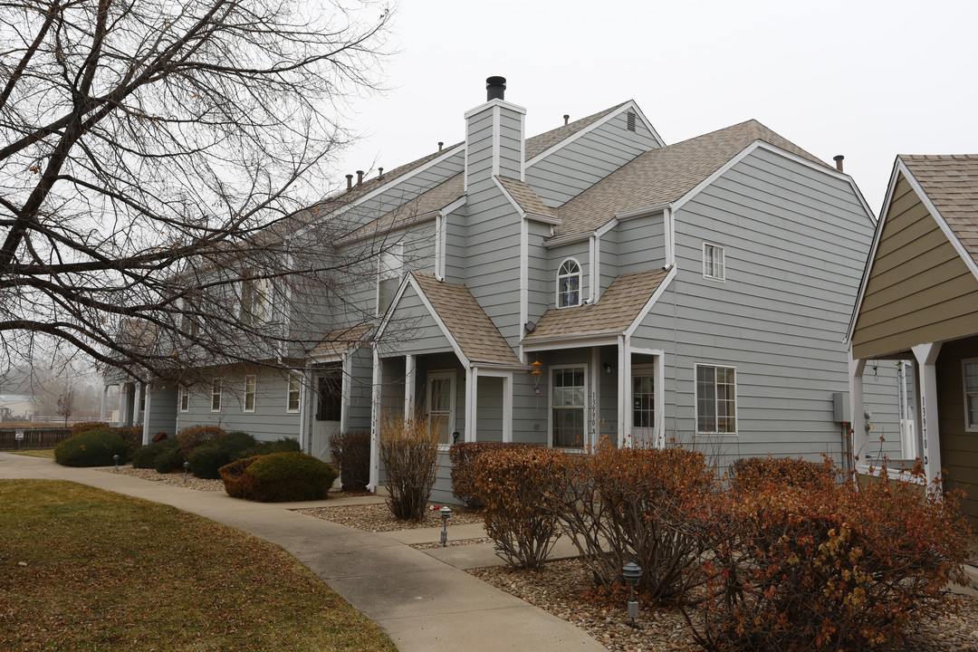 Deer Creek Village in Arvada, CO - Building Photo