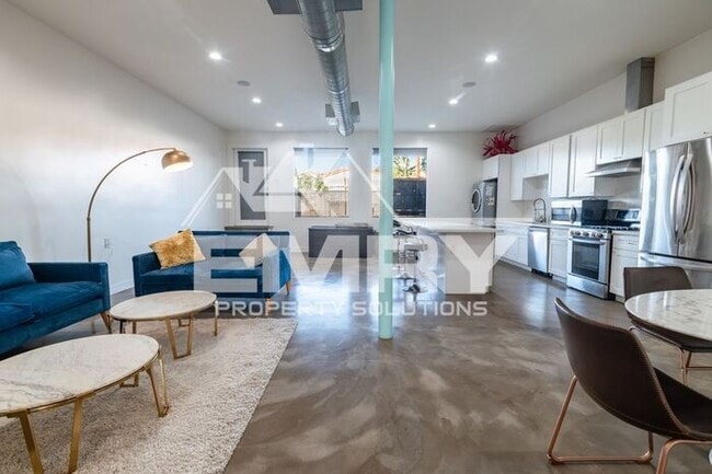 property at 5655 E Beverly Blvd