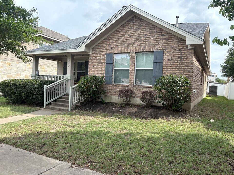 117 Yucca House Dr in Pflugerville, TX - Building Photo