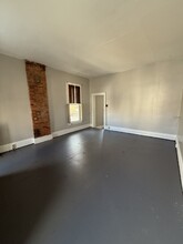 1218 Logan Ave, Unit 3rd Floor in Tyrone, PA - Building Photo - Building Photo