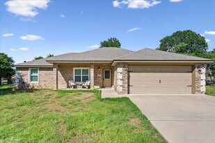 37 Buckskin Loop in Belton, TX - Building Photo
