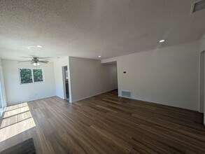 233 Ramona Ct in Claremont, CA - Building Photo - Building Photo