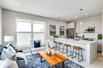 The Maven in Philadelphia, PA - Foto de edificio - Interior Photo