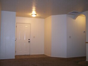 1031 W Pine Ave in Meridian, ID - Building Photo - Building Photo