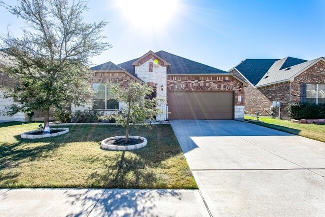 property at 1721 Elaina Loop